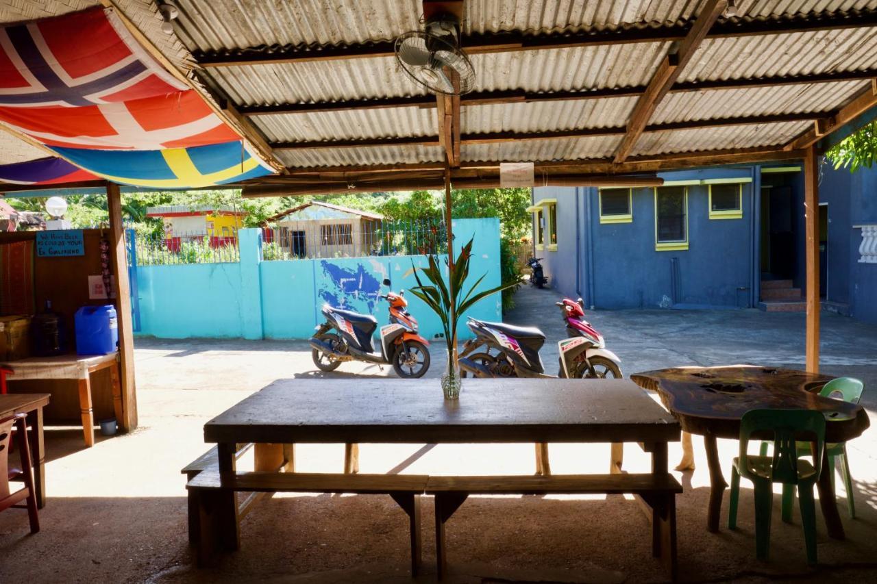 كورون Fat Monkey Hostel المظهر الخارجي الصورة