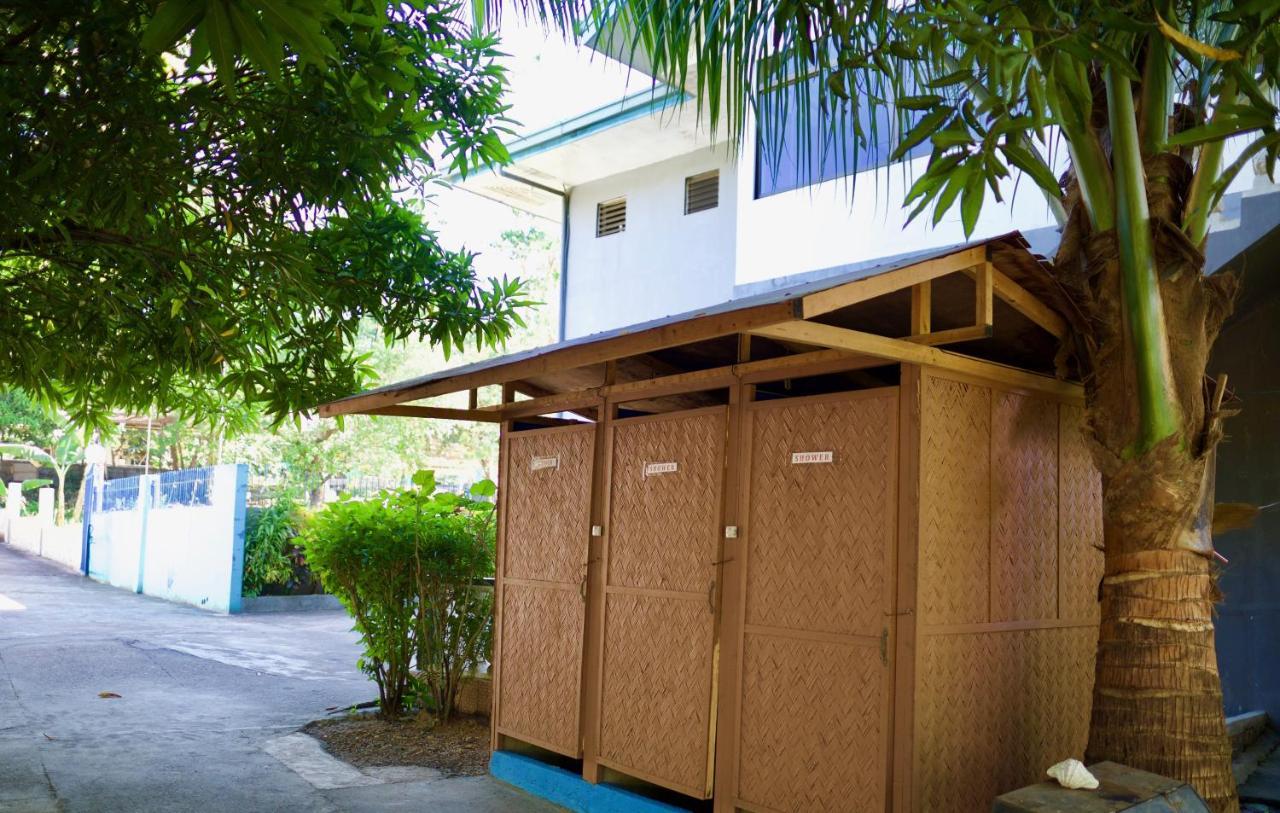 كورون Fat Monkey Hostel المظهر الخارجي الصورة